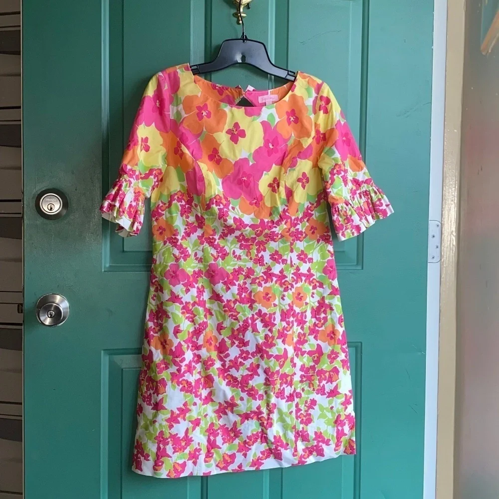 Lilly Pulitzer size 4 dress excellent condition